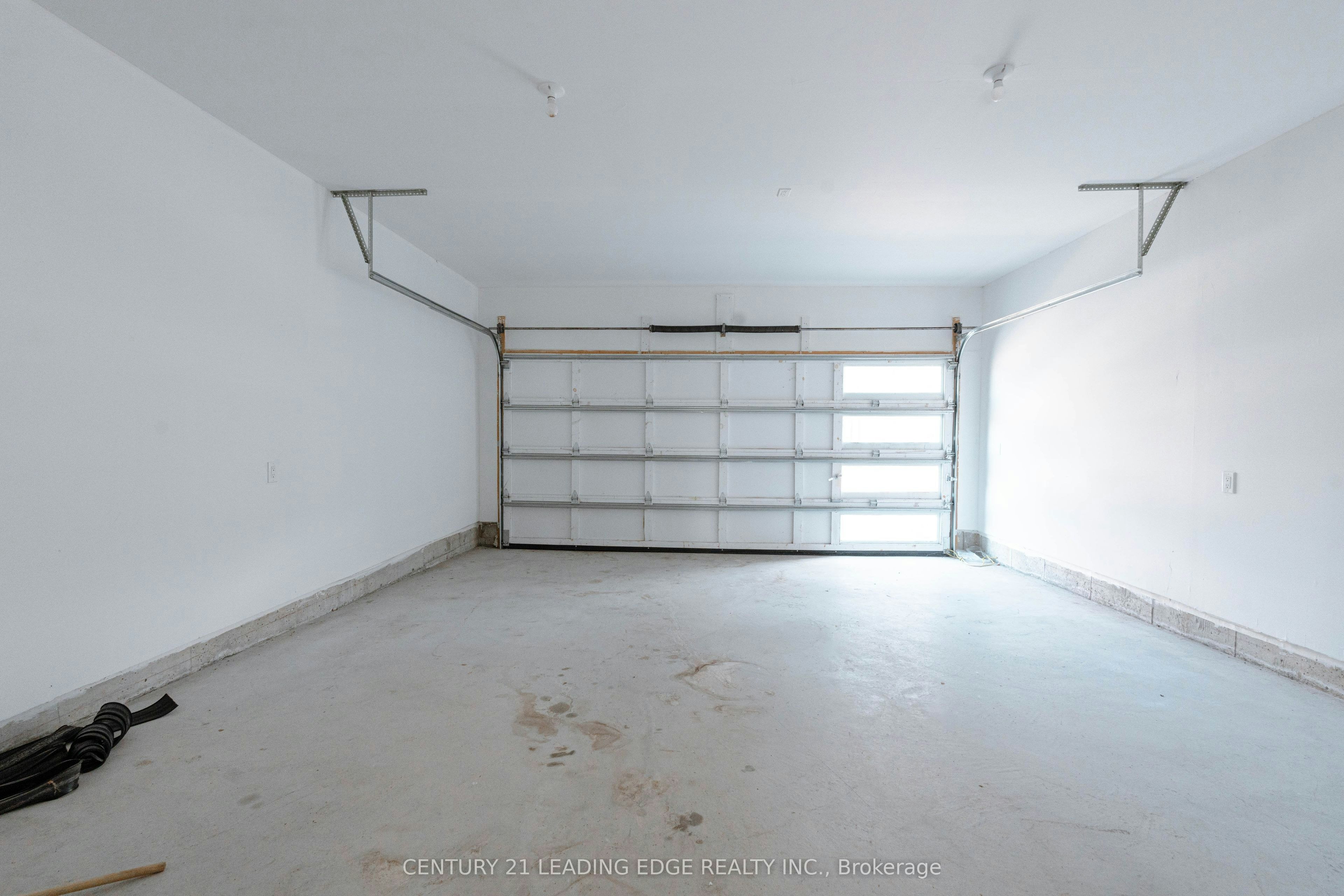 15 Haydock Way, Whitby, ON, L1N 9X4 - 40