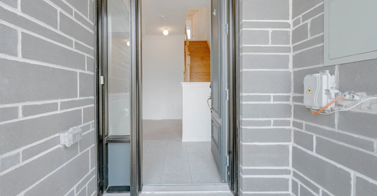 15 Haydock Way, Whitby, ON, L1N 9X4 - 4