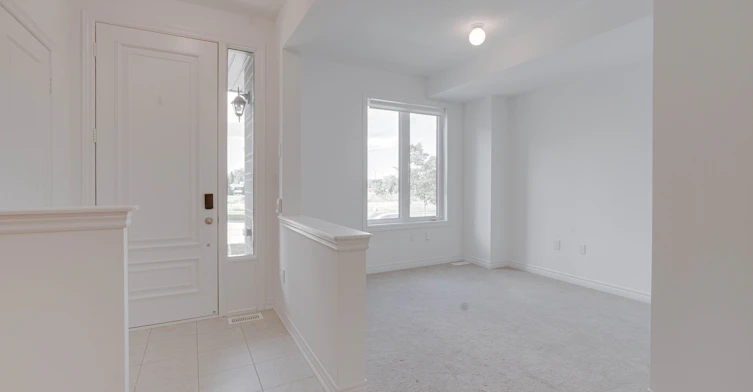 15 Haydock Way, Whitby, ON, L1N 9X4 - 6