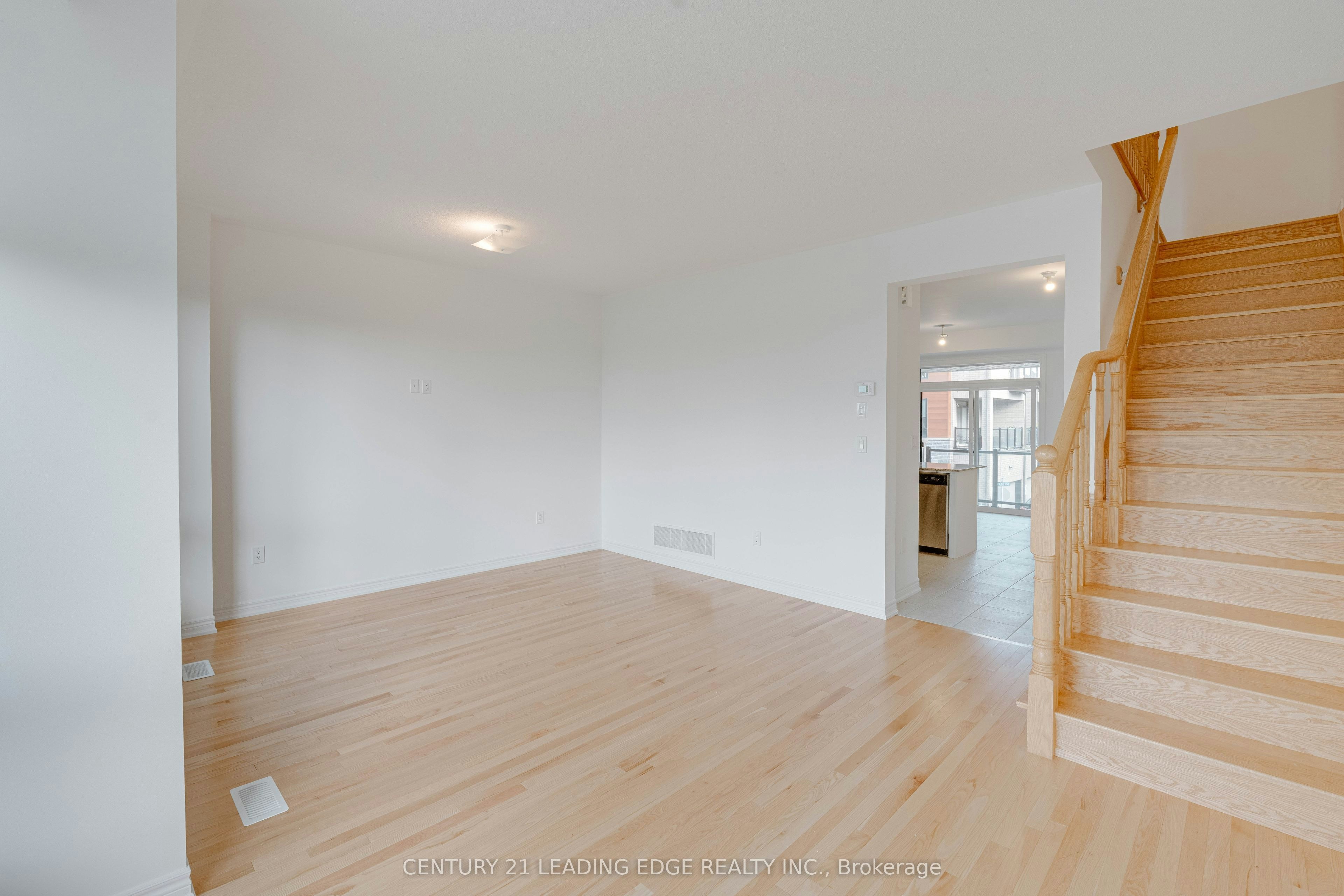 15 Haydock Way, Whitby, ON, L1N 9X4 - 18