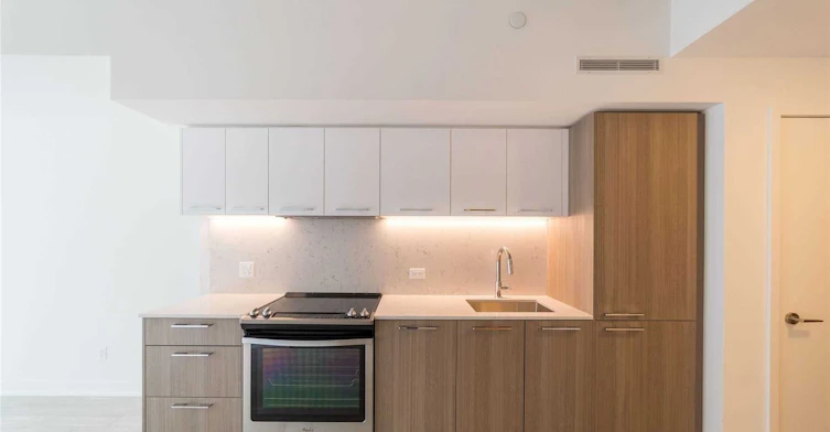 710-30 Baseball Place, Toronto, ON, M4M 0E8 - 2