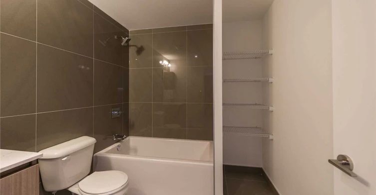 710-30 Baseball Place, Toronto, ON, M4M 0E8 - 11