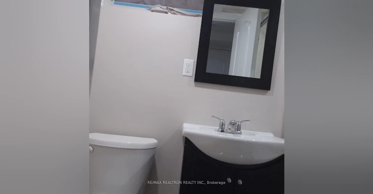 Lower-56 Rochman Boulevard, Toronto, ON, M1H 1S2 - 9