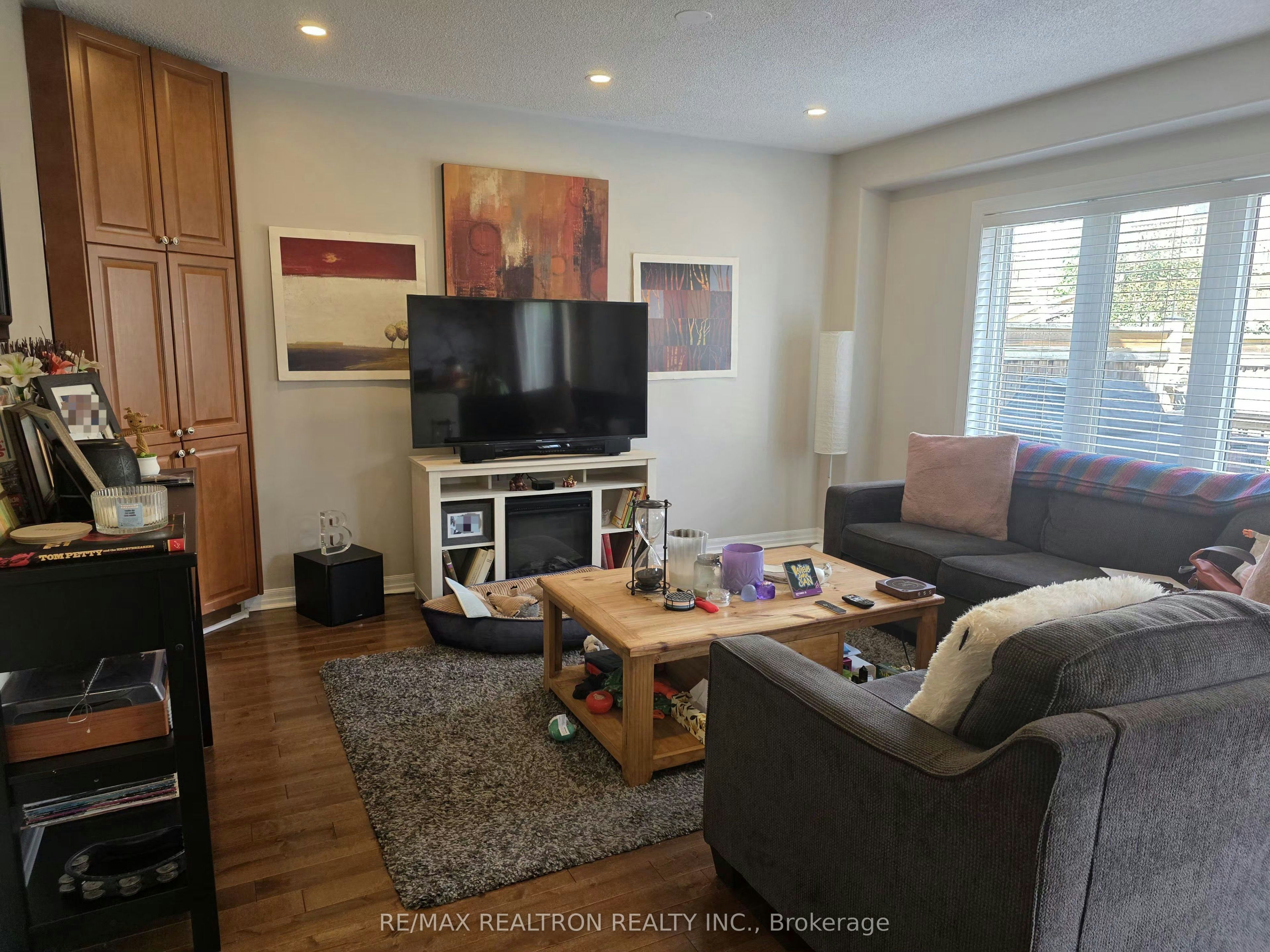 1813 Shelburne Street, Oshawa, ON, L1K 0T3 - 9