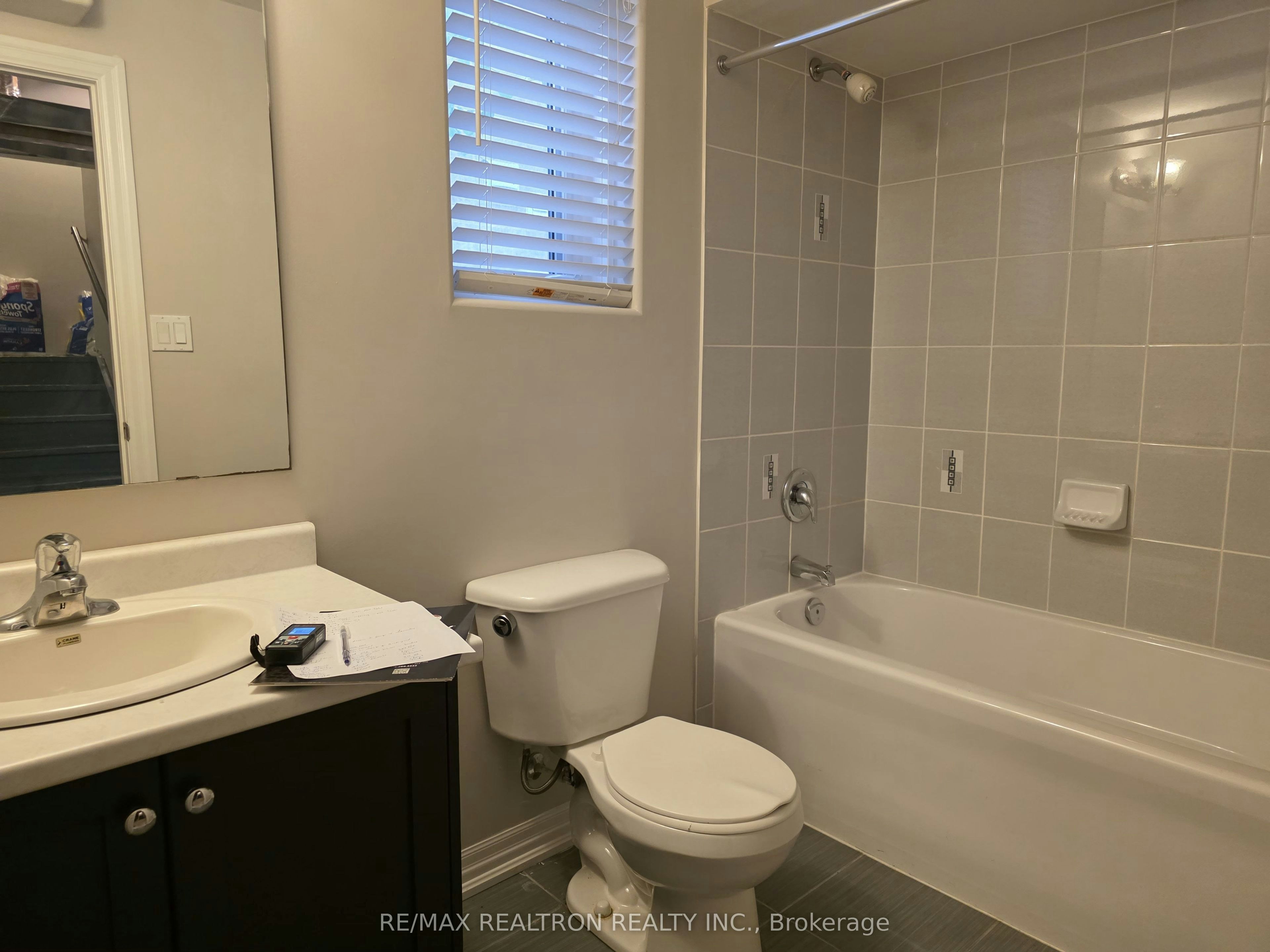 1813 Shelburne Street, Oshawa, ON, L1K 0T3 - 23