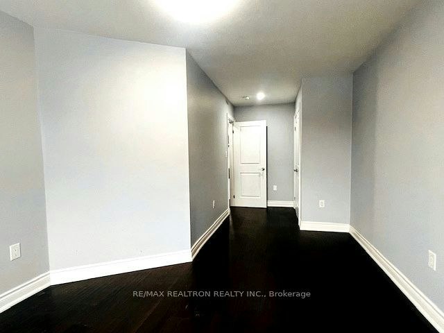 (Main Fl & 2nd Fl)-11 North Bonnington Avenue, Toronto, ON, M1K 1X3 - 19