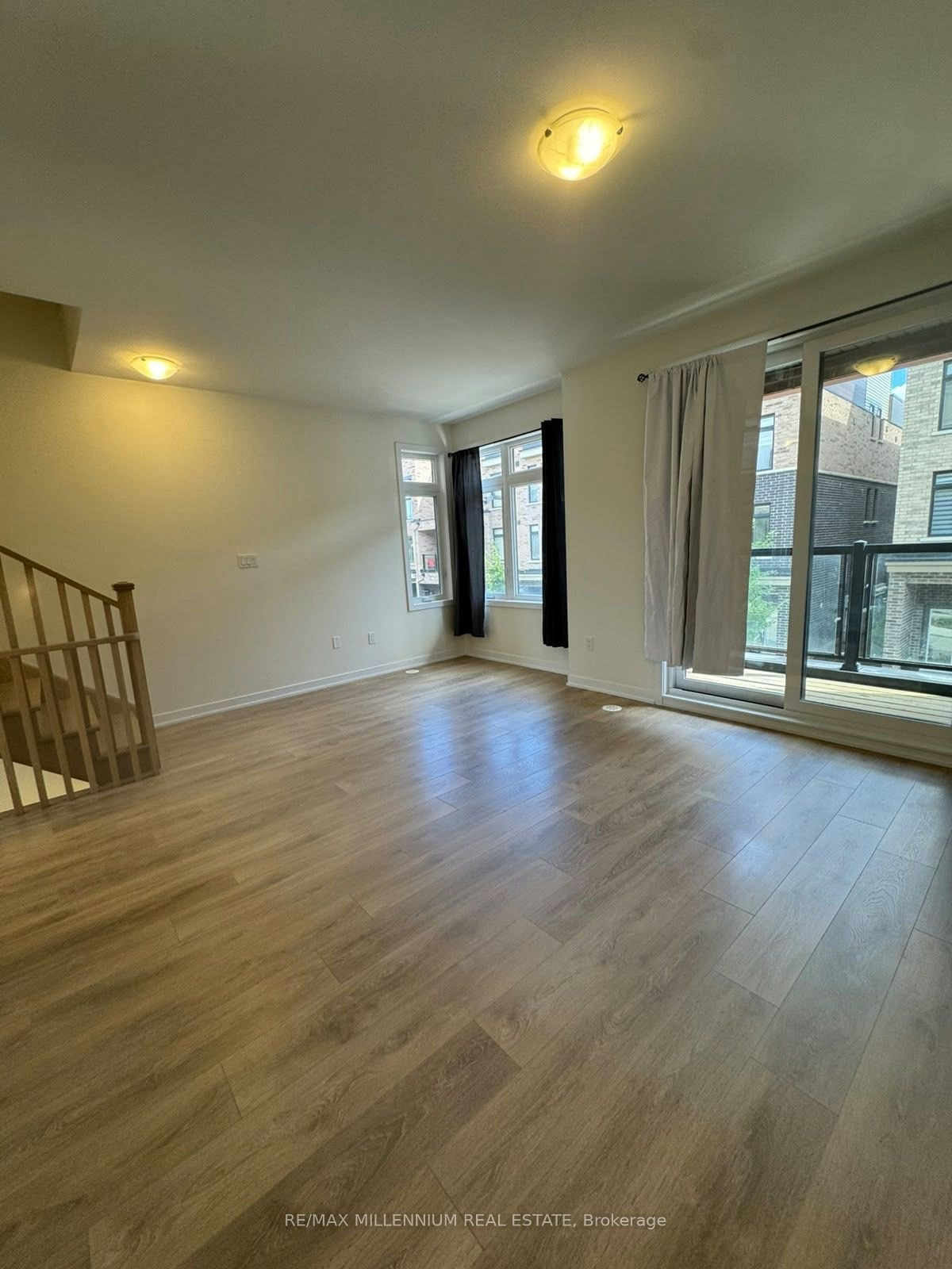 1106-1865 Pickering Parkway, Pickering, ON, L1V 0H2 - 4