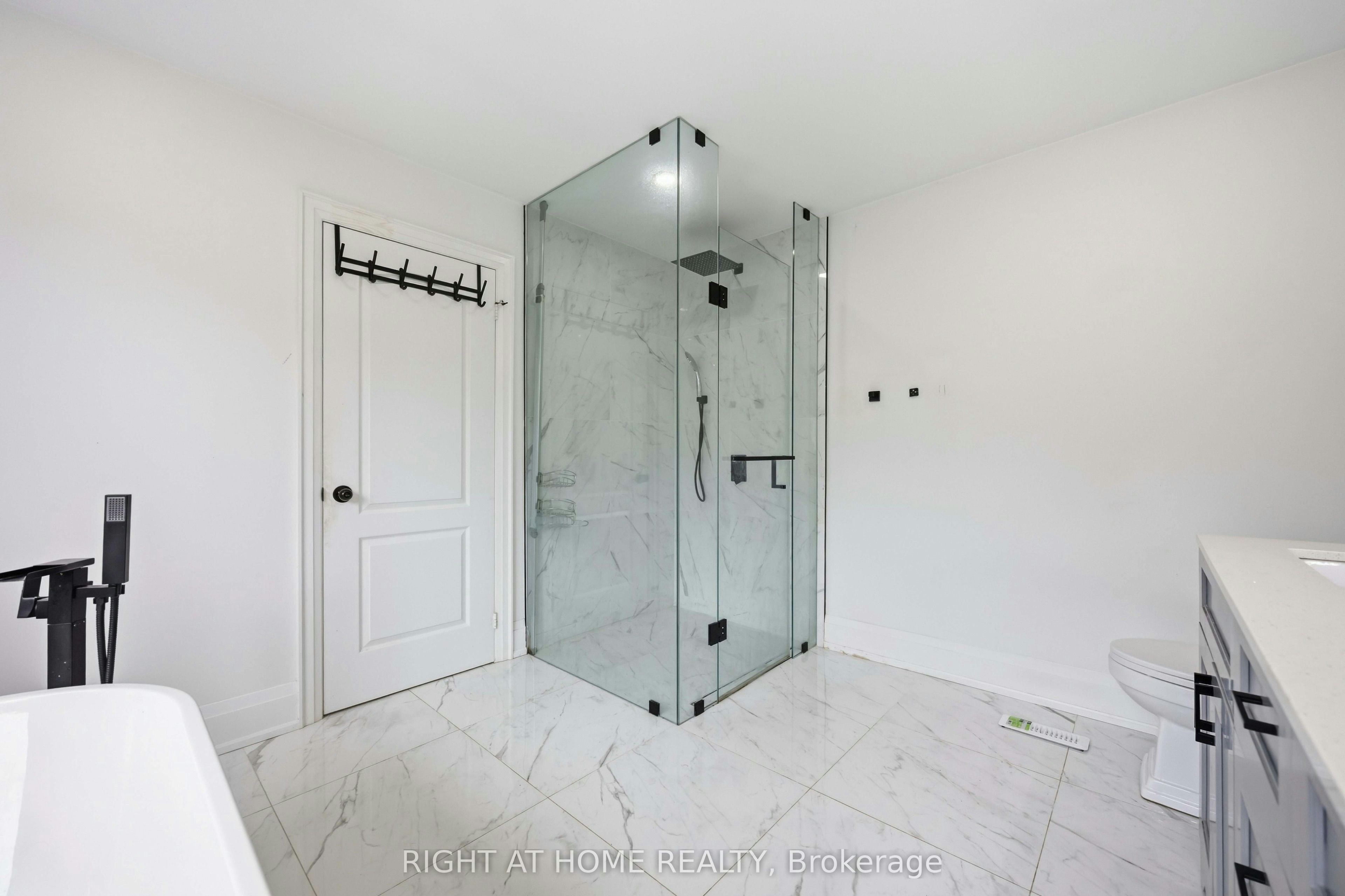 34 Dring Street, Ajax, ON, L1T 4Y3 - 20
