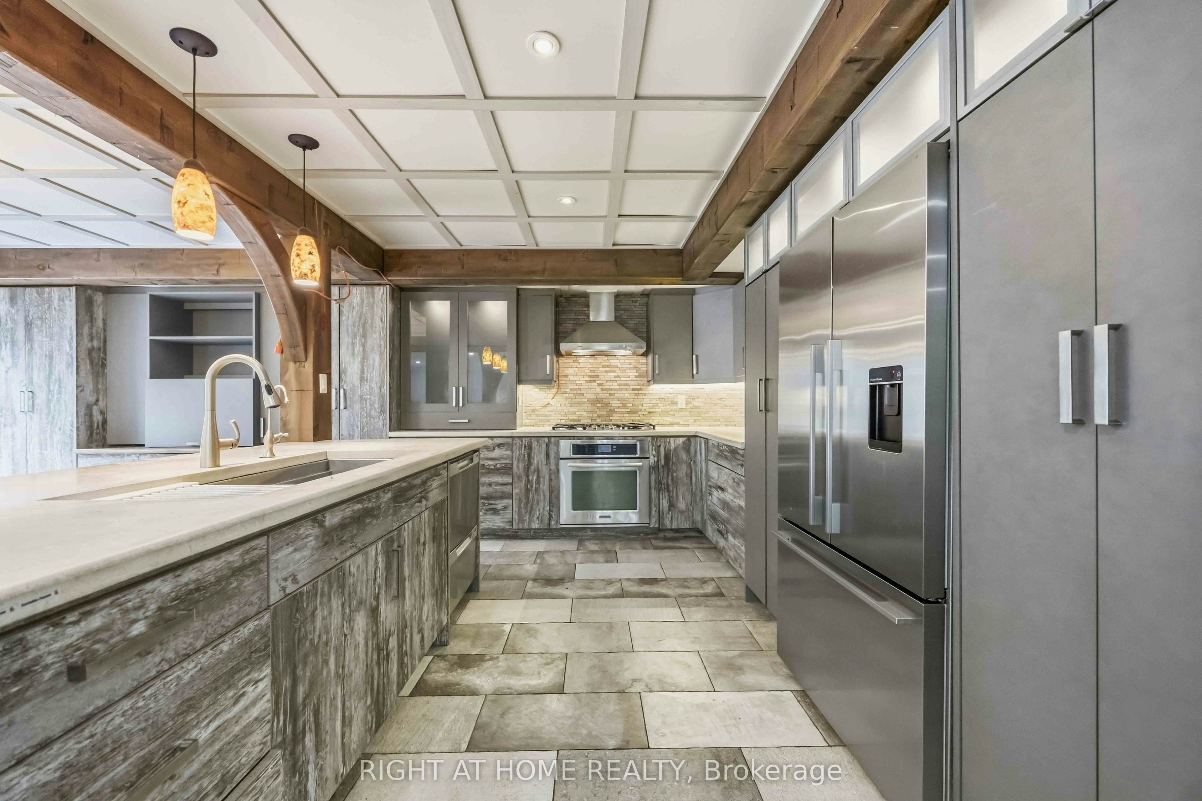 34 Dring Street, Ajax, ON, L1T 4Y3 - 7