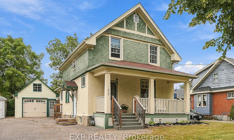 312 Walnut Street W
