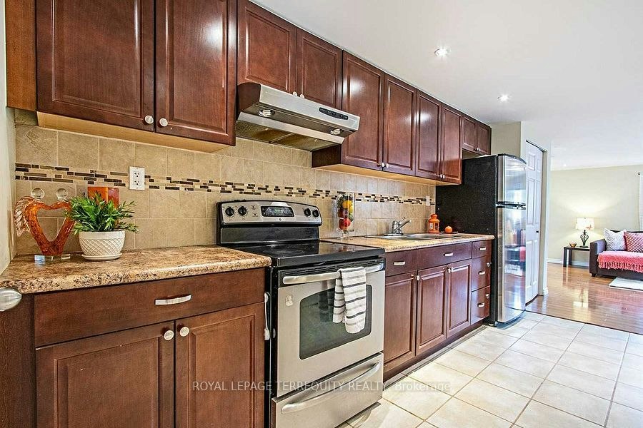 Lower-53 Rushbrooke Way, Ajax, ON, L1Z 2C4 - 17