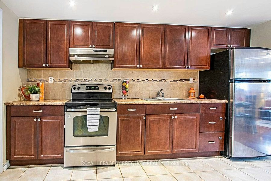 Lower-53 Rushbrooke Way, Ajax, ON, L1Z 2C4 - 16