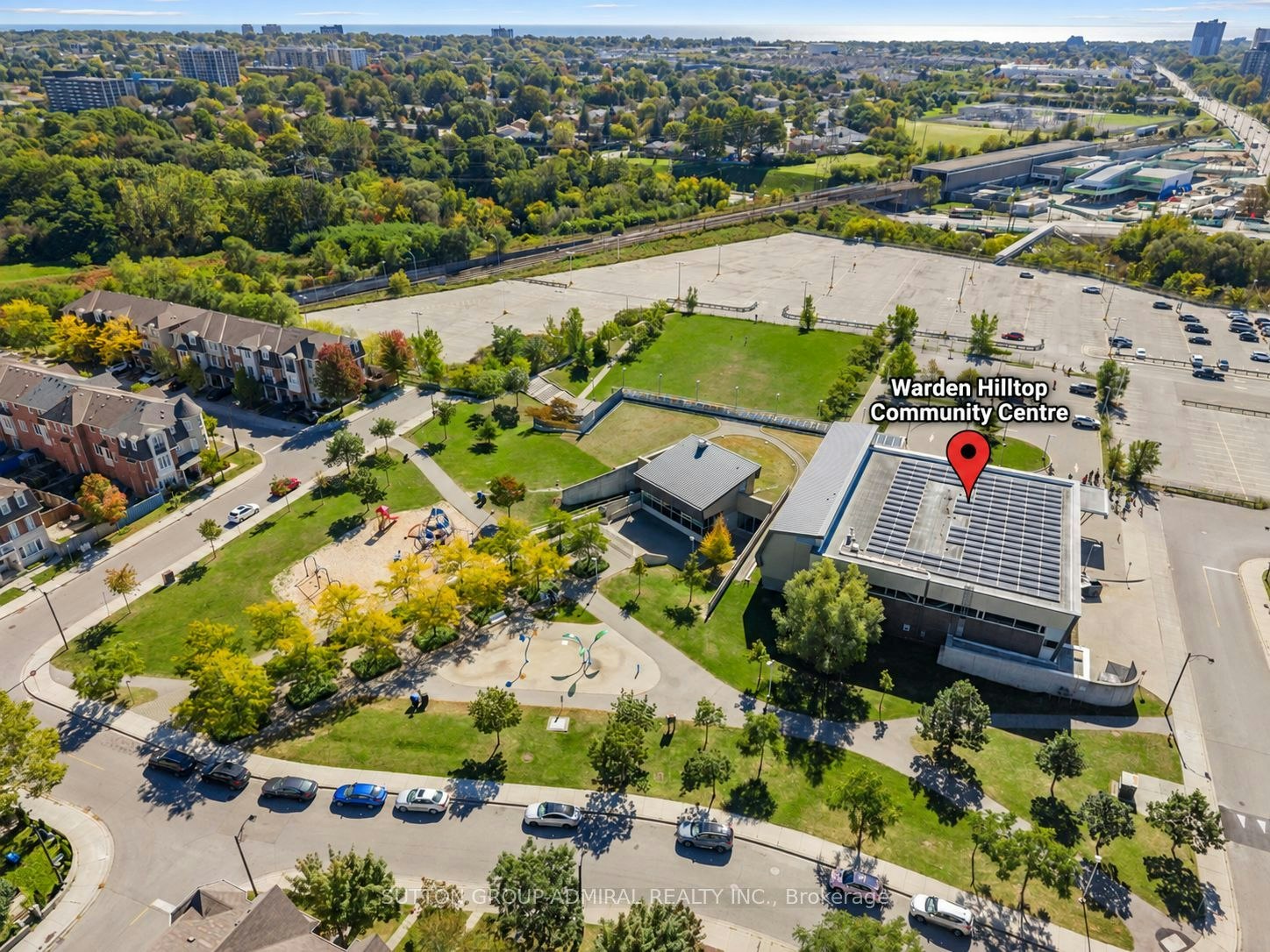 43 Deans Drive, Toronto, ON, M1L 0B9 - 44