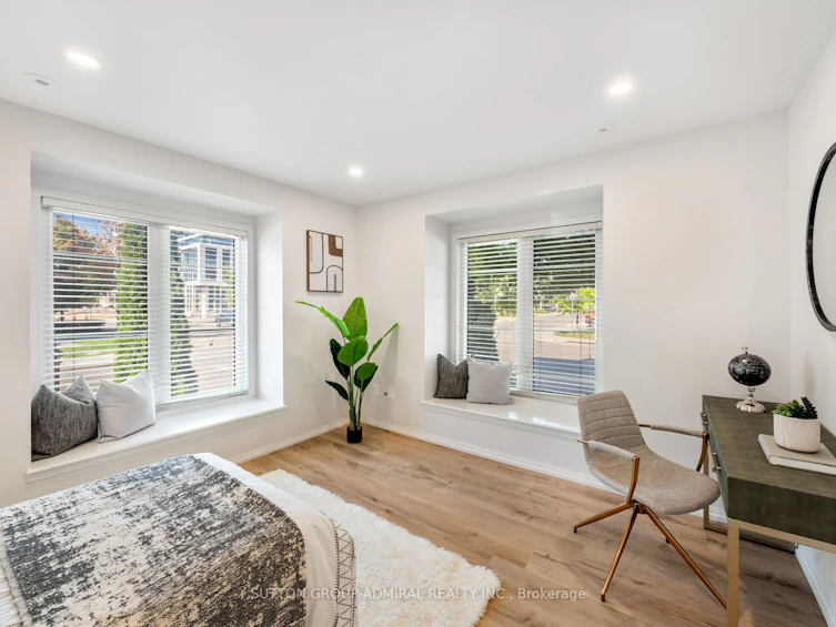 43 Deans Drive, Toronto, ON, M1L 0B9 - 10
