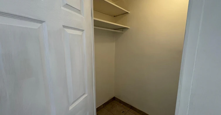 309-1 Massey Square, Toronto, ON, M4C 5L4 - 16
