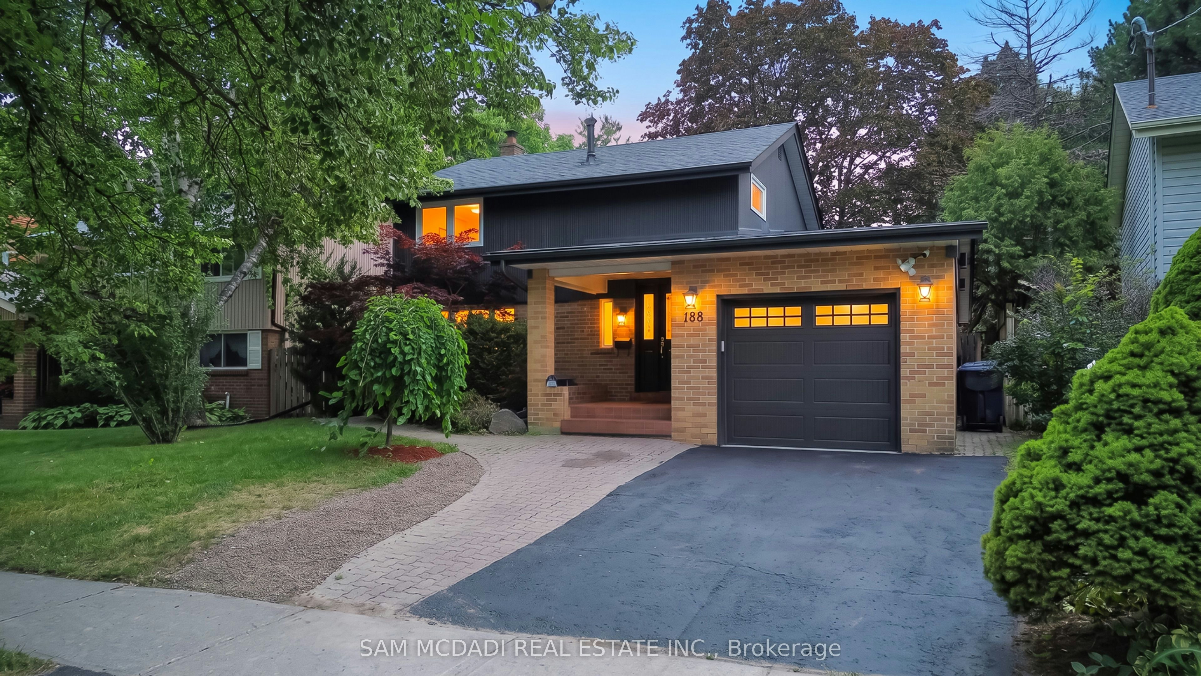188 Birkdale Road, Toronto, ON, M1P 3S1
