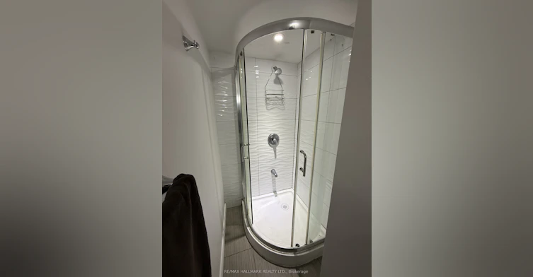 43 Galloway Road, Toronto, ON, M1E 1W6 - 9