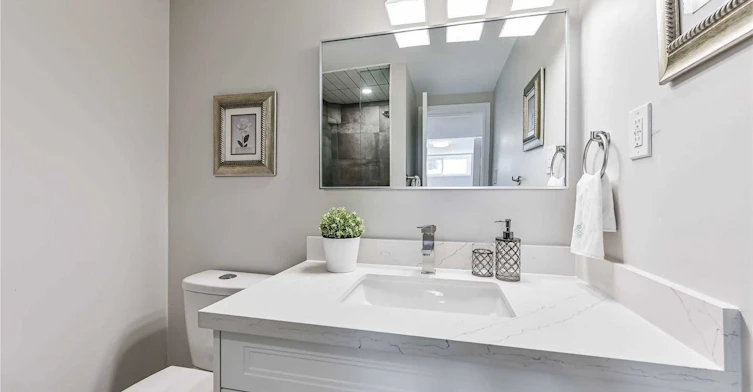 Lower-123 Bowman Avenue, Whitby, ON, L1N 3T7 - 7