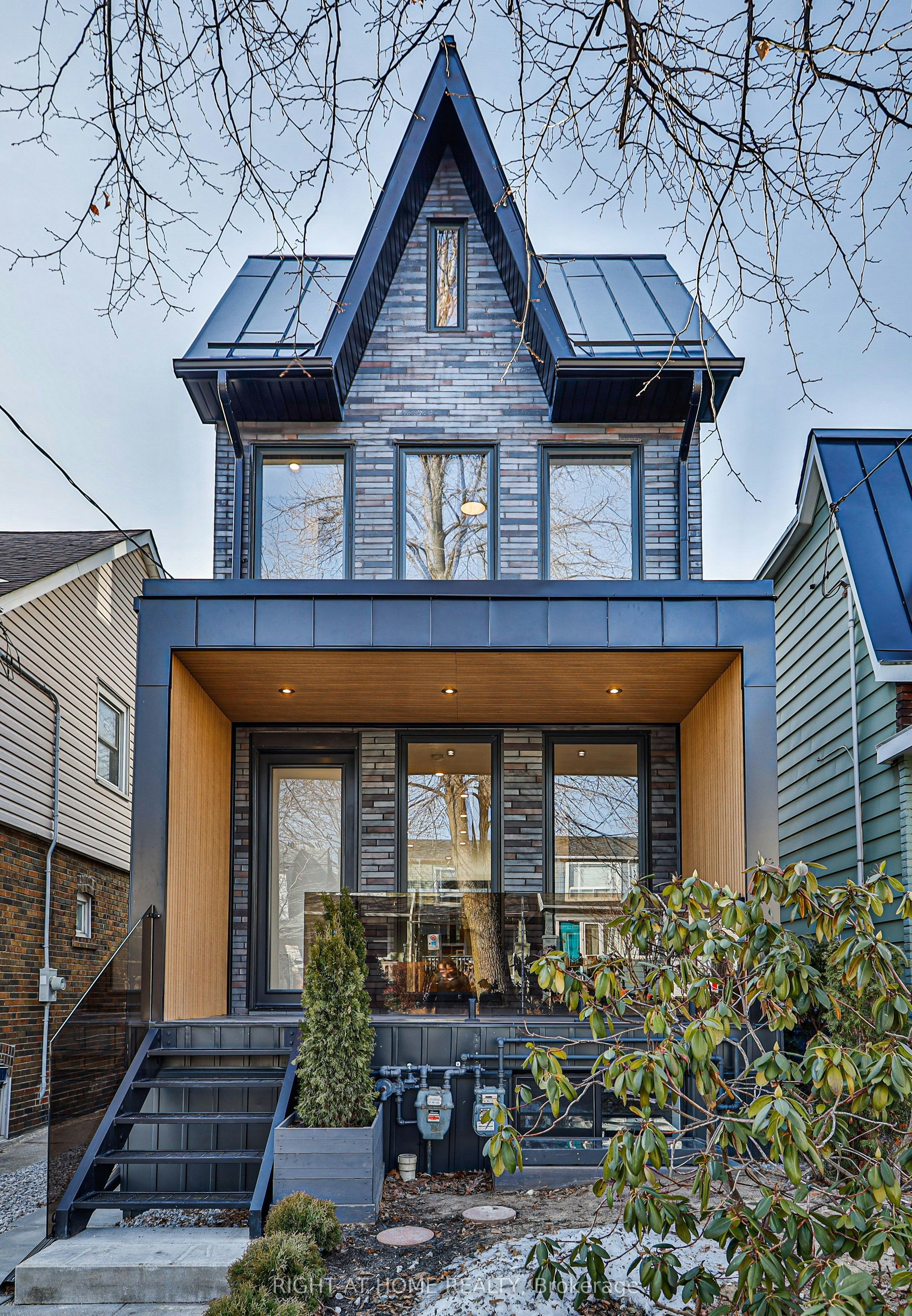 MAIN AND LANEWAY-11 Merrill Avenue W, Toronto, ON, M4C 1C4