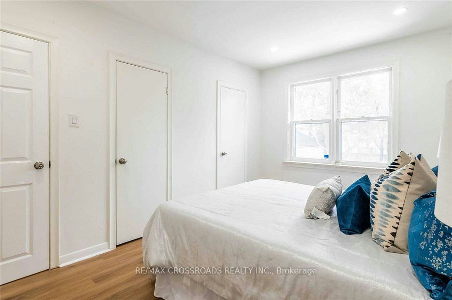6 Larkhall Avenue, Toronto, ON, M1J 1V1 - 14