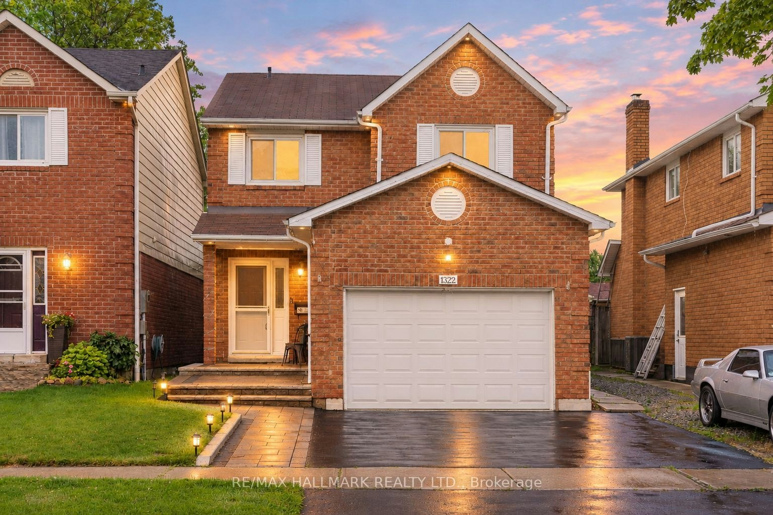 1322 Redwood Lane, Pickering, ON, L1X 1C5
