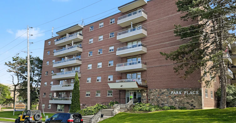 149-199 Hillcroft Street, Oshawa, ON, L1G 2L7