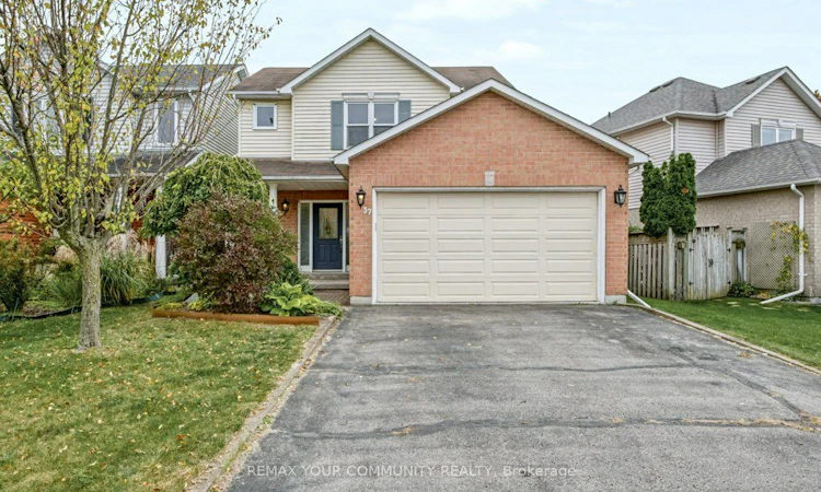 37 Brownstone Crescent