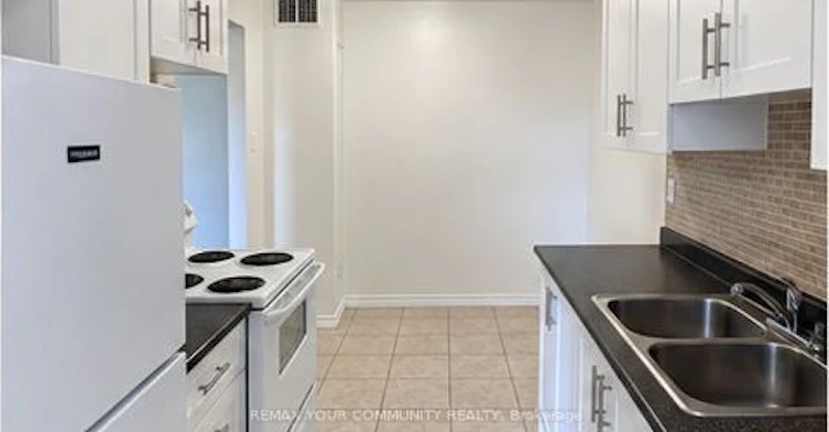 131-199 Hillcroft Street, Oshawa, ON, L1G 2L7 - 7
