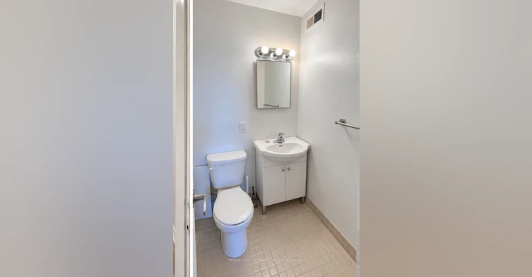 131-199 Hillcroft Street, Oshawa, ON, L1G 2L7 - 12