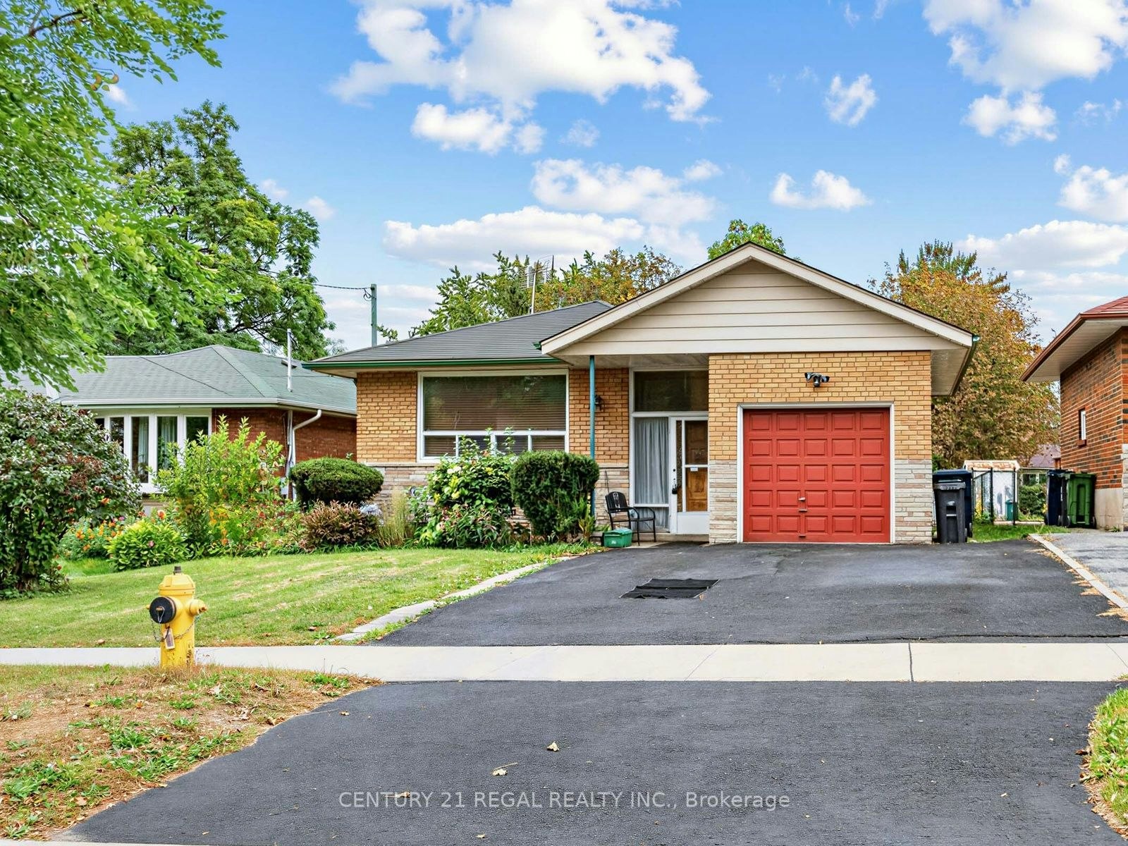 121 Janray Drive, Toronto, ON, M1G 1Y8