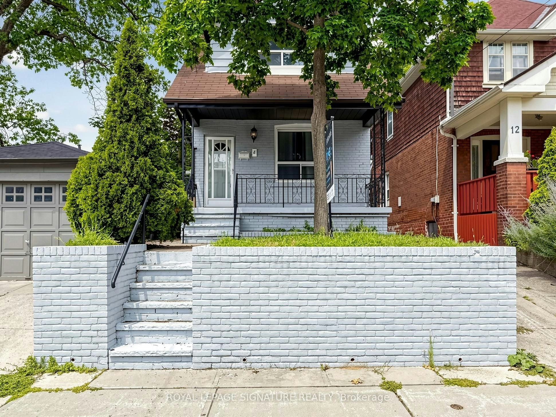 8 Harris Avenue, Toronto, ON, M4C 1P4 - 2