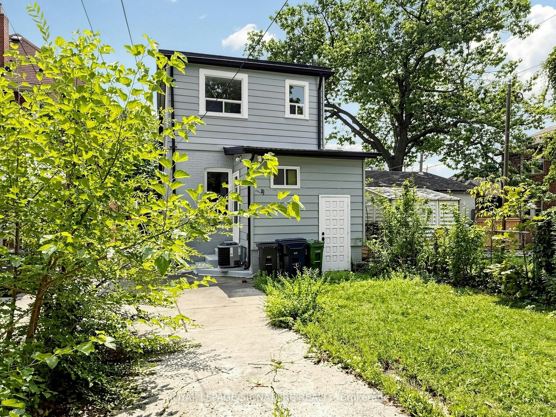 8 Harris Avenue, Toronto, ON, M4C 1P4 - 46