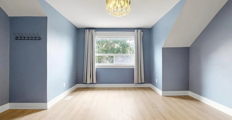 8 Harris Avenue, Toronto, ON, M4C 1P4 - 25