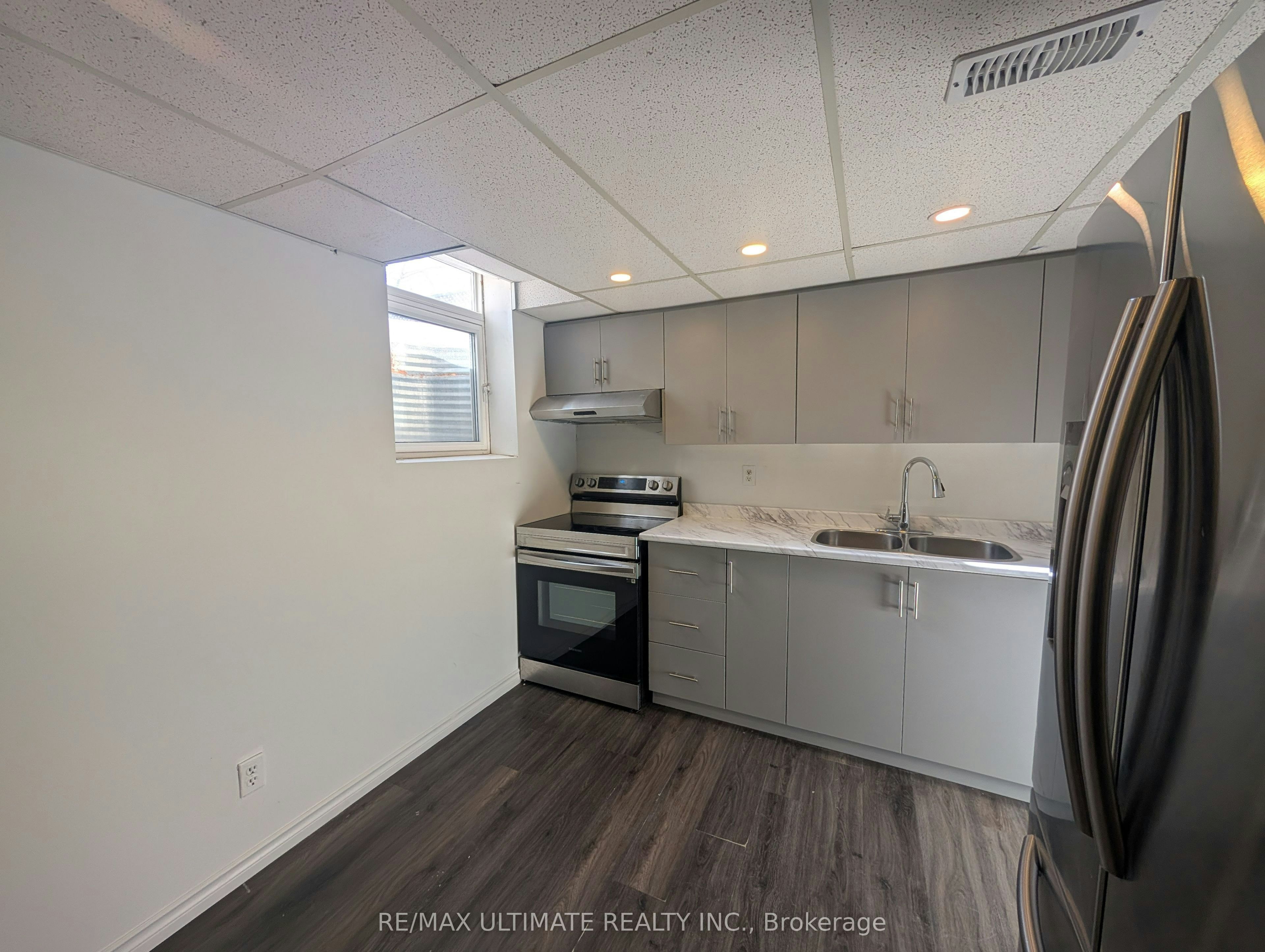 Basement-573 Sheppard Avenue, Pickering, ON, L1V 1G1 - 4