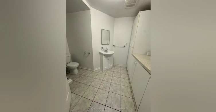 Lower-1107 Beaver Valley Crescent, Oshawa, ON, L1J 8N4