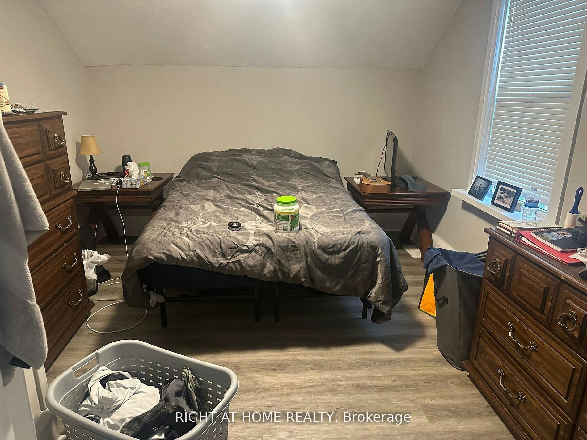 522 Kingston Road W, Ajax, ON, L1T 3A3 - 9