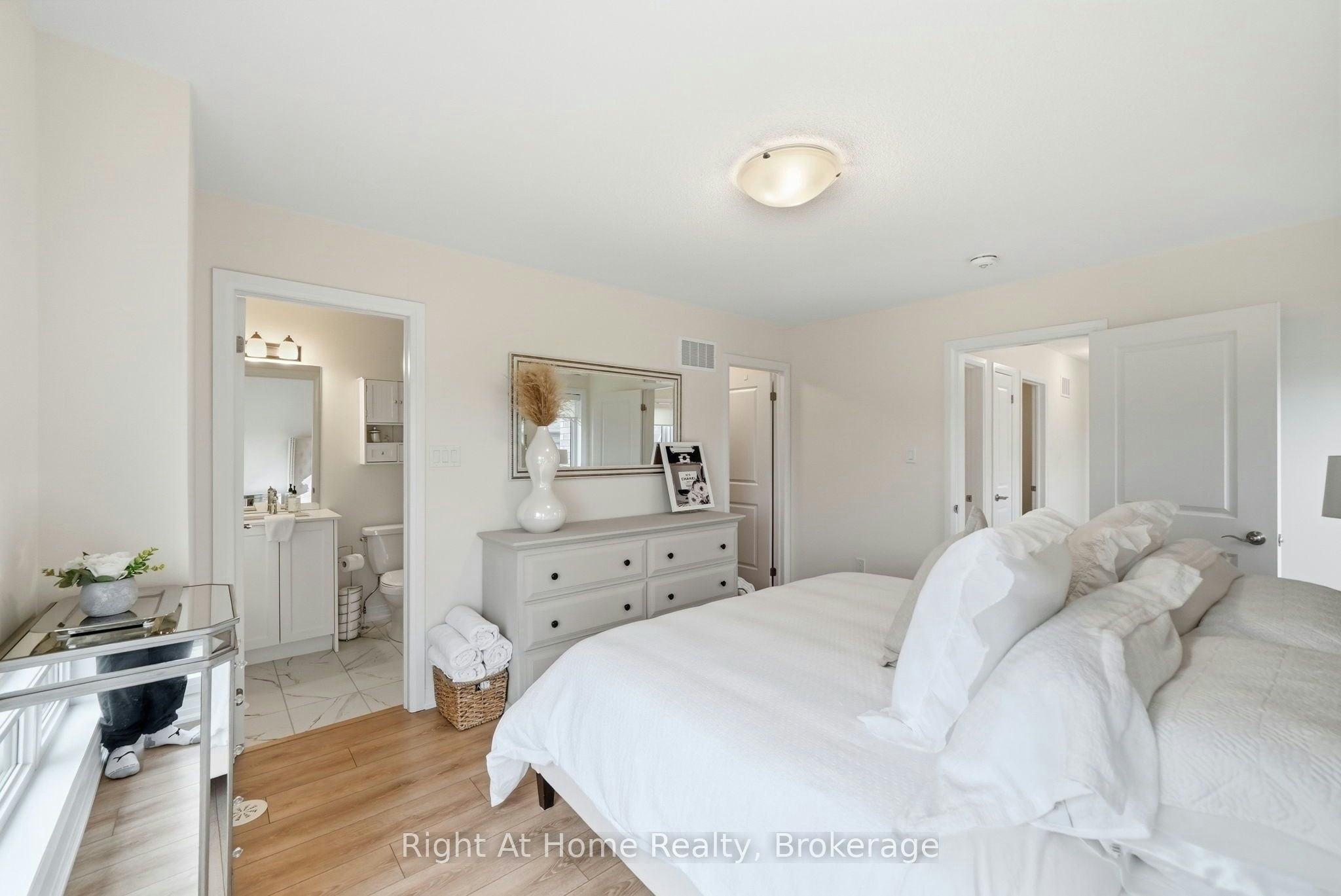 52 Emmas Way, Whitby, ON, L1R 0S7 - 19