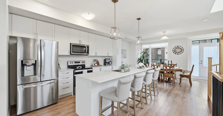 52 Emmas Way, Whitby, ON, L1R 0S7 - 6