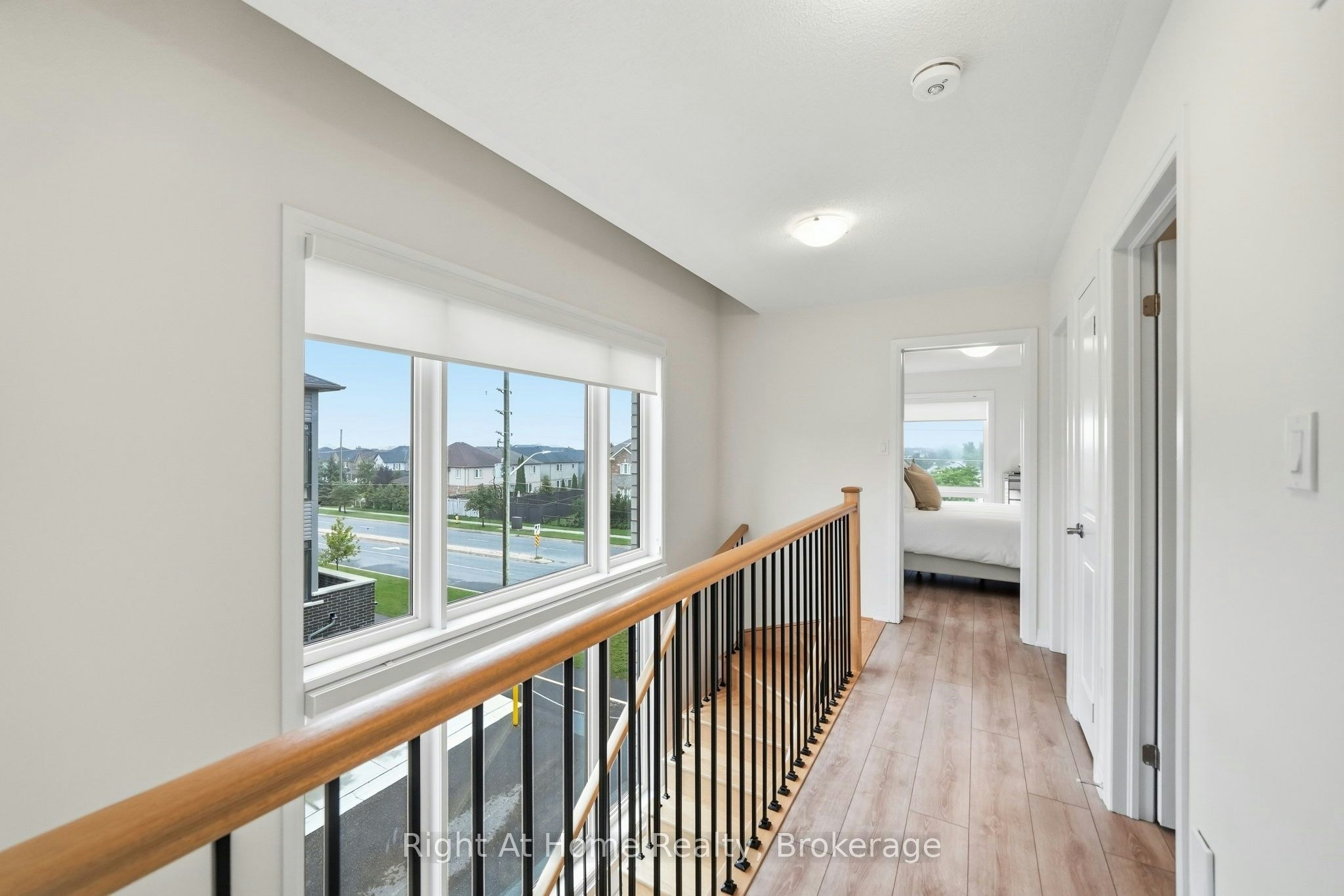 52 Emmas Way, Whitby, ON, L1R 0S7 - 16