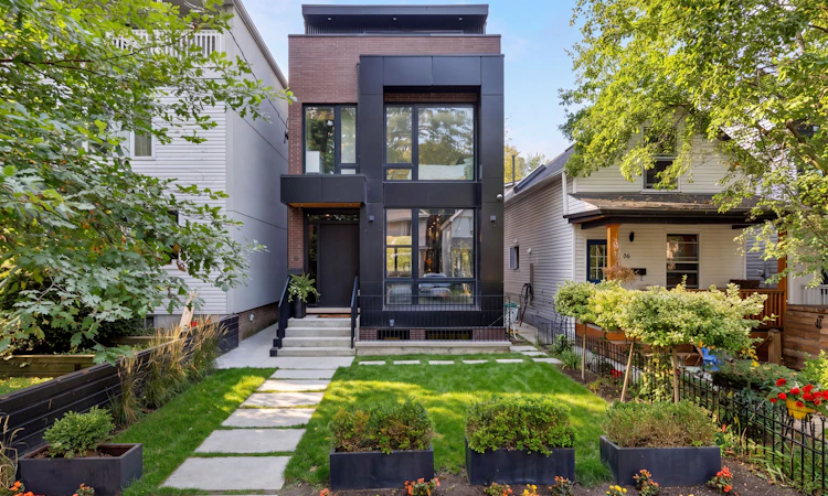 34 Hastings Avenue