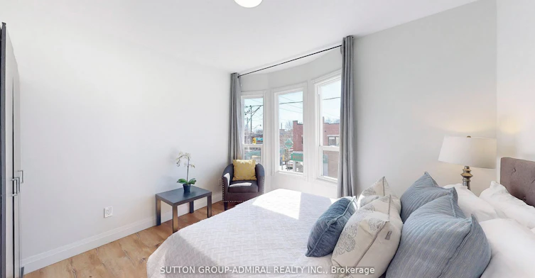 Upper 1-1930 Queen Street E, Toronto, ON, M4L 1H6 - 19