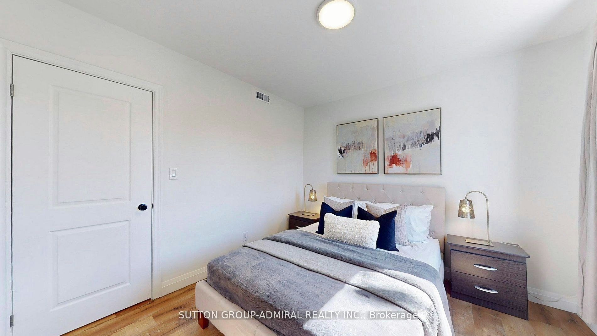 Upper 1-1930 Queen Street E, Toronto, ON, M4L 1H6 - 22