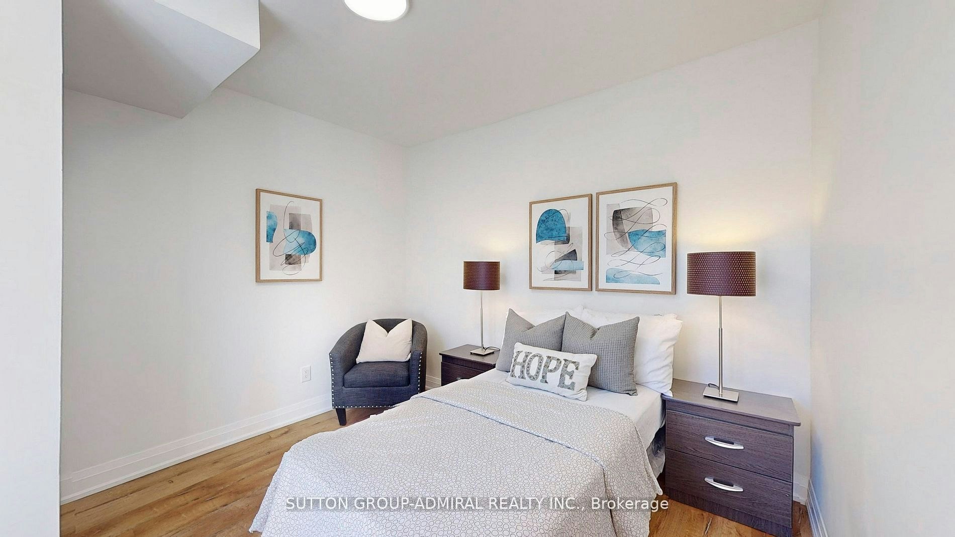 Upper 1-1930 Queen Street E, Toronto, ON, M4L 1H6 - 23