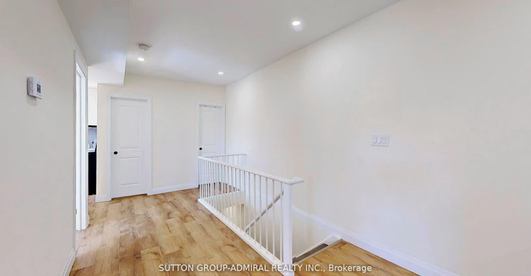 Upper 1-1930 Queen Street E, Toronto, ON, M4L 1H6 - 5