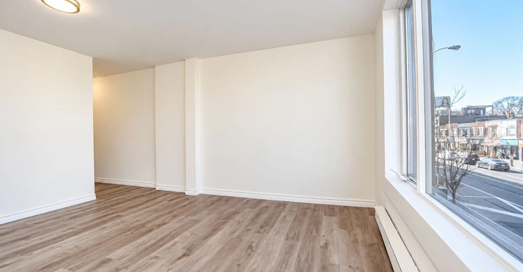 Upper-843 Danforth Avenue, Toronto, ON, M4J 1L2 - 7