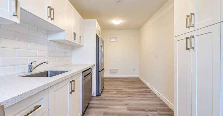 Upper-843 Danforth Avenue, Toronto, ON, M4J 1L2 - 10
