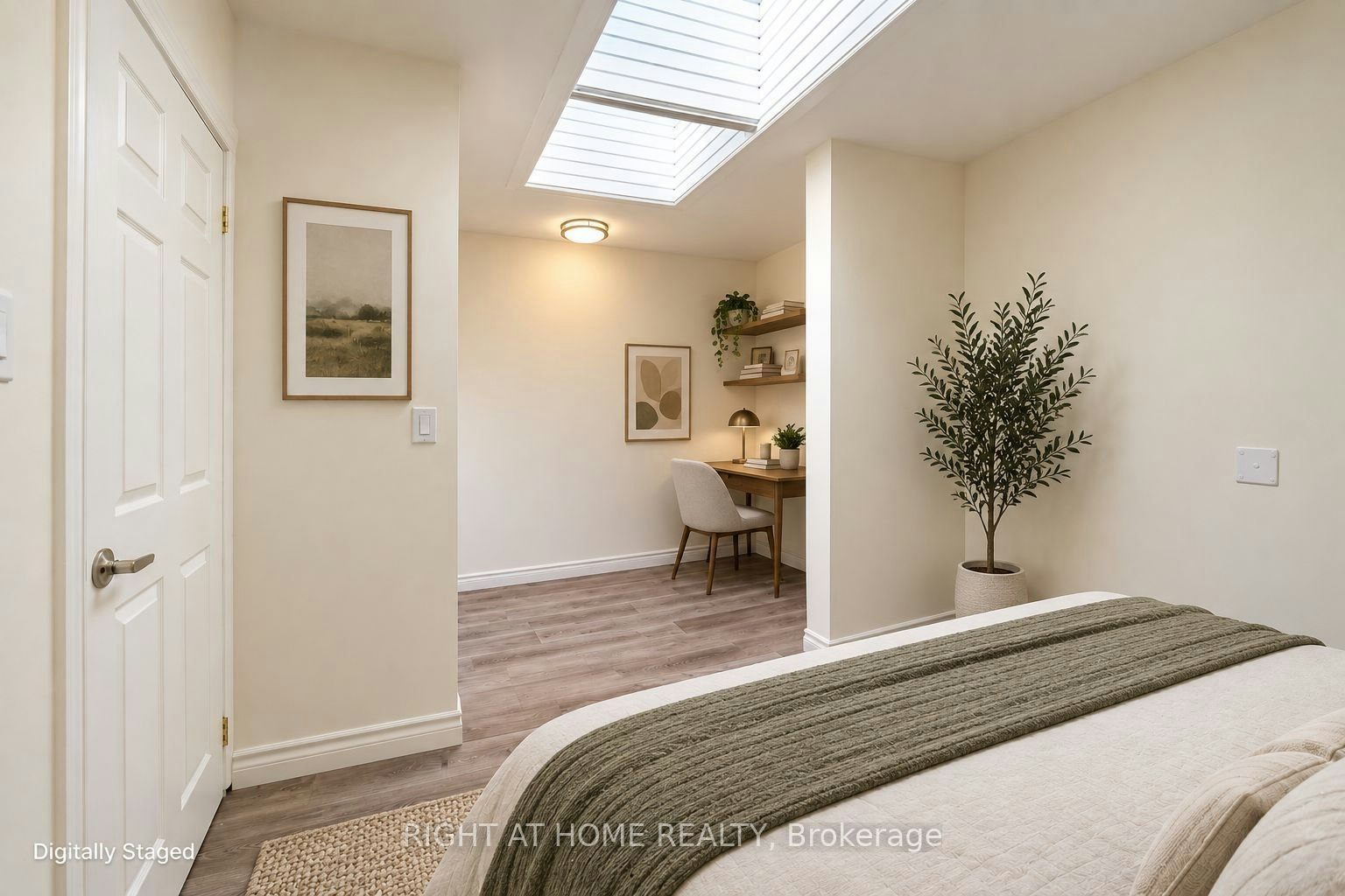Upper-843 Danforth Avenue, Toronto, ON, M4J 1L2 - 20