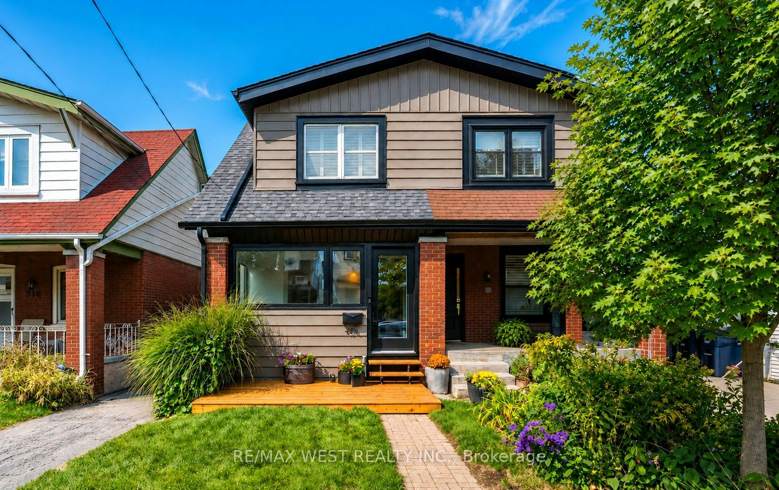 316 Monarch Park Avenue, Toronto, ON, M4J 4T1