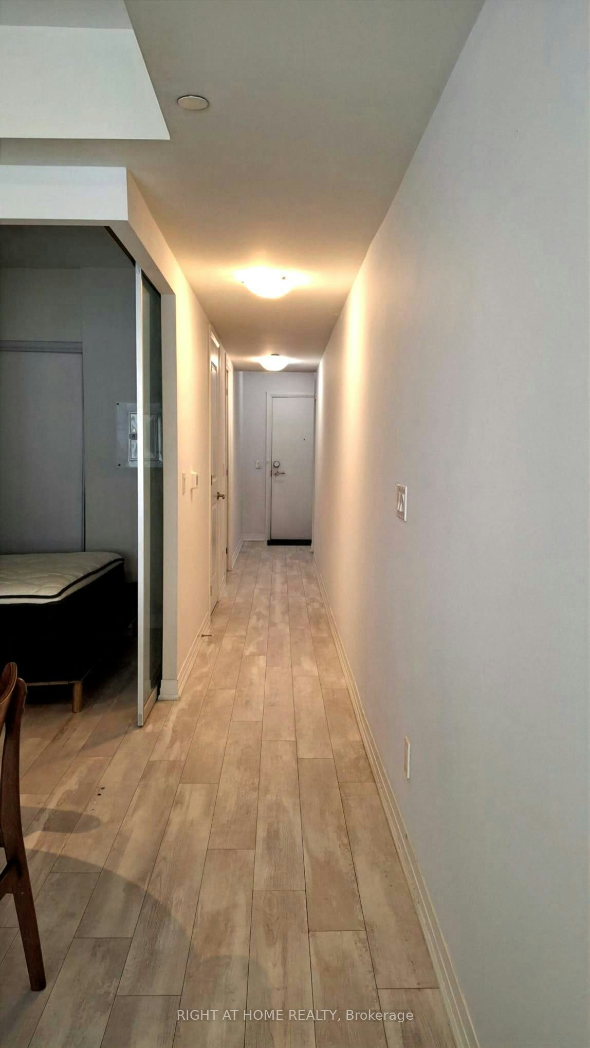 211-1630 Queen Street E, Toronto, ON, M4L 0B3 - 10