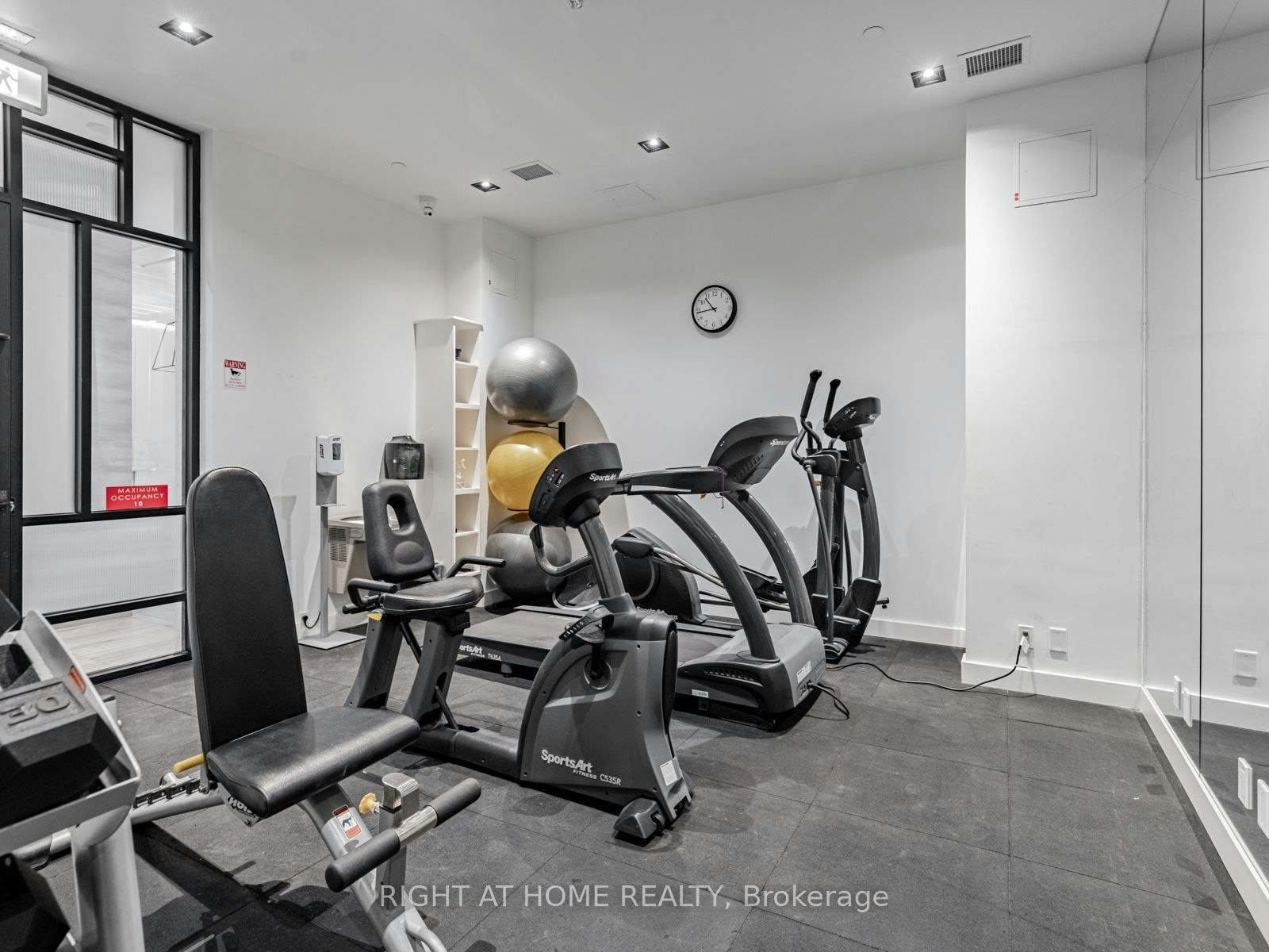 211-1630 Queen Street E, Toronto, ON, M4L 0B3 - 15